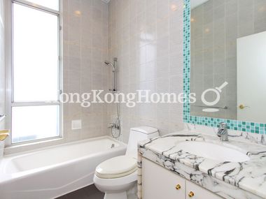 Second Ensuite Bathroom