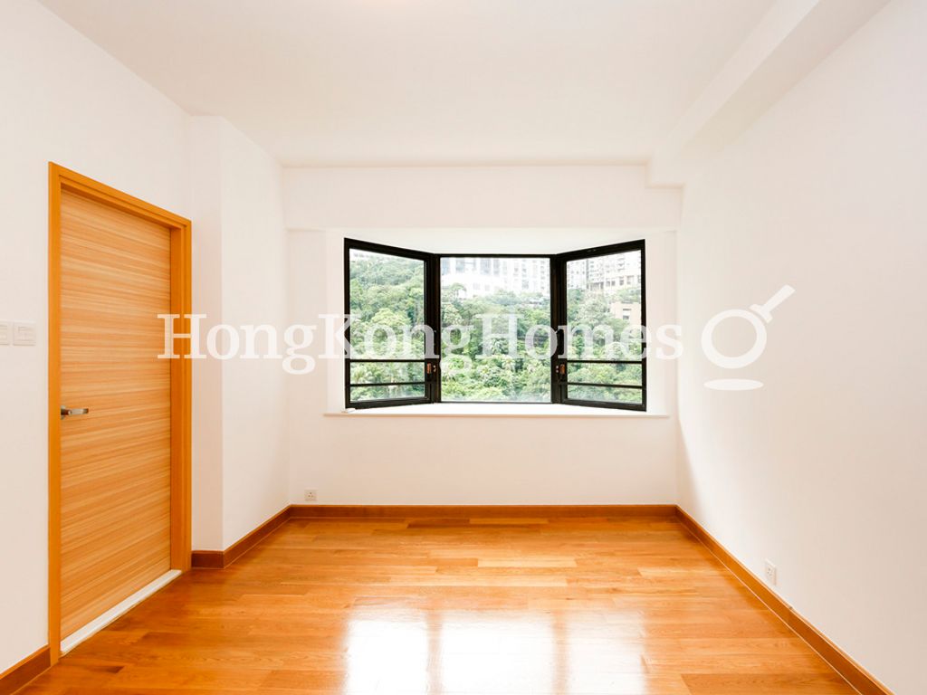 Second Ensuite Bedroom