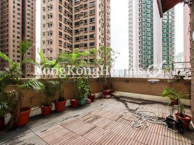 Private Terrace off Living and Dining Rm