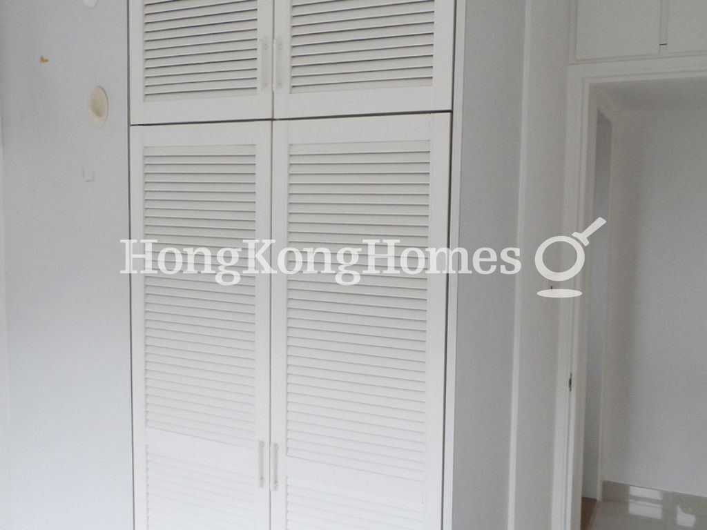 Built-in Wardrobe in Second Bedroom