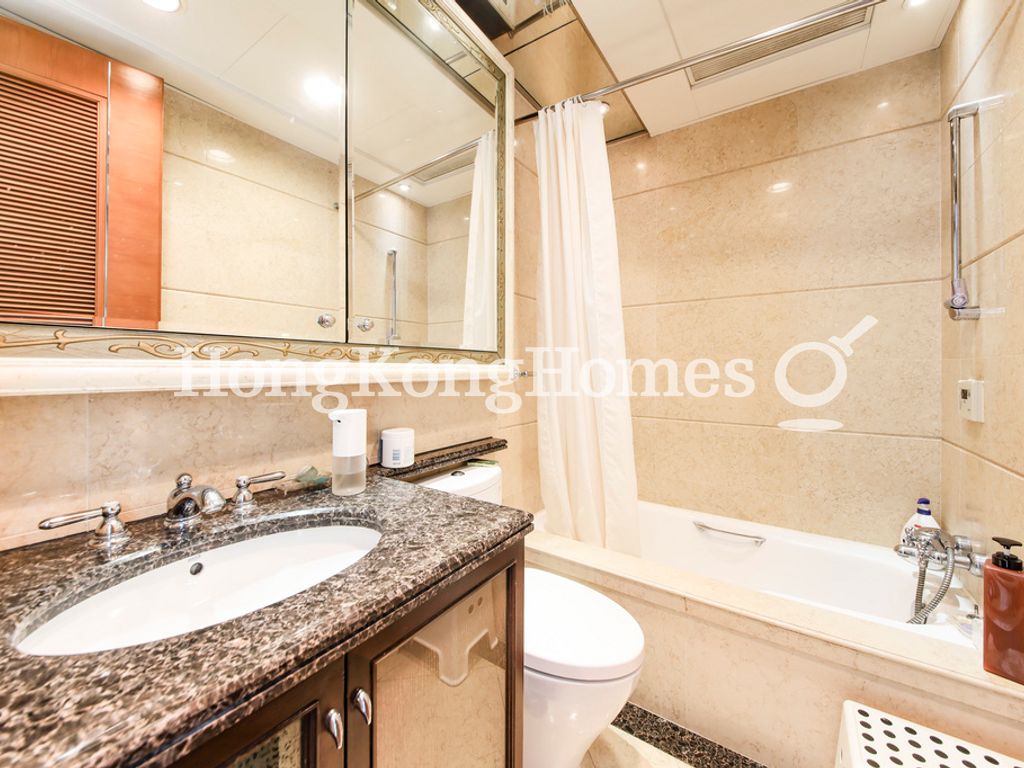 Second Ensuite Bathroom