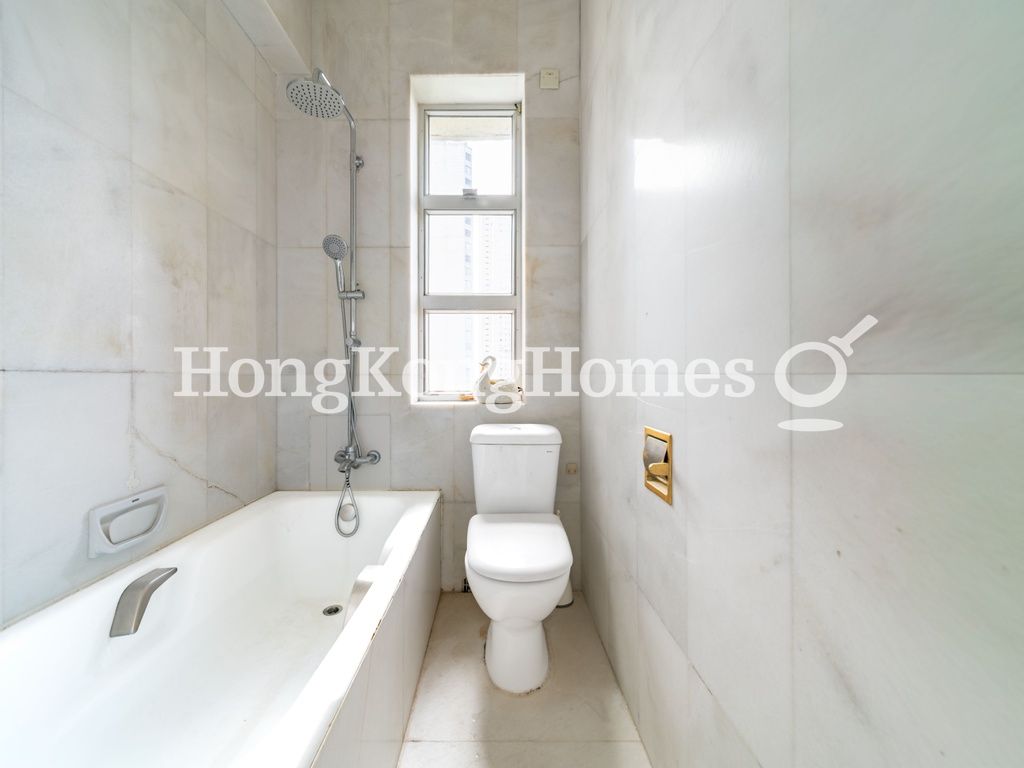 Second Ensuite Bathroom