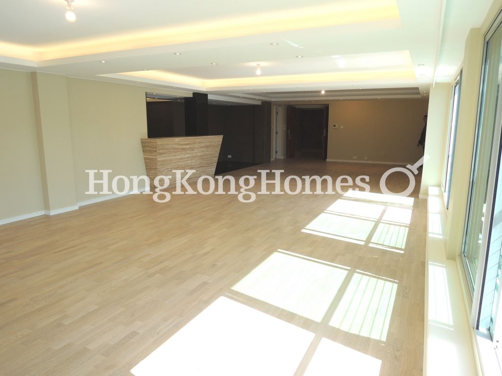 Living and Dining Room