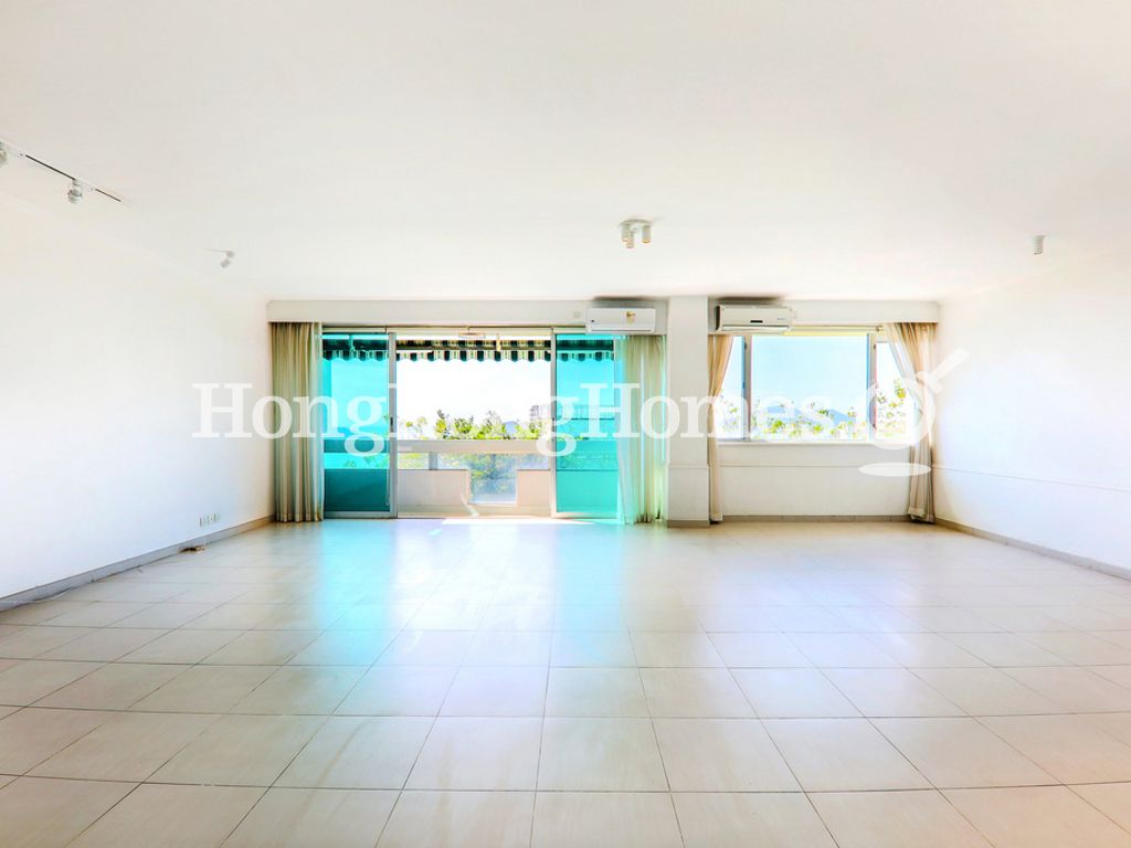 Living and Dining Room