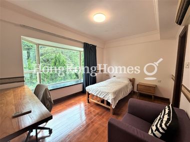 Second Ensuite Bedroom