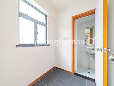 Maid's room and Washroom