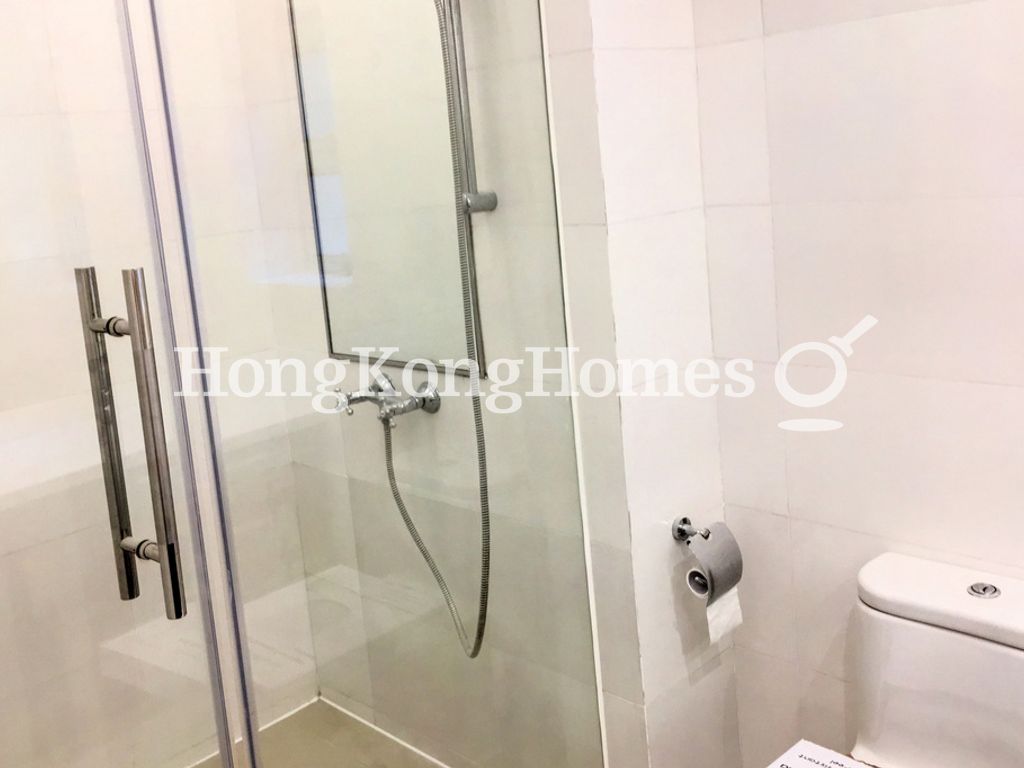 Second Ensuite Bathroom