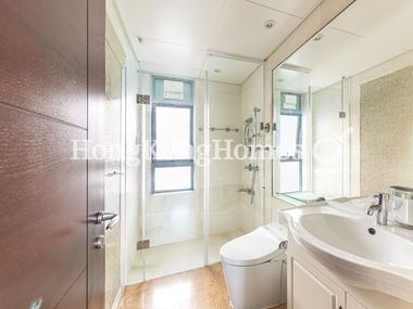 Second Ensuite Bathroom