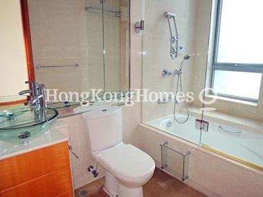 Second Ensuite Bathroom