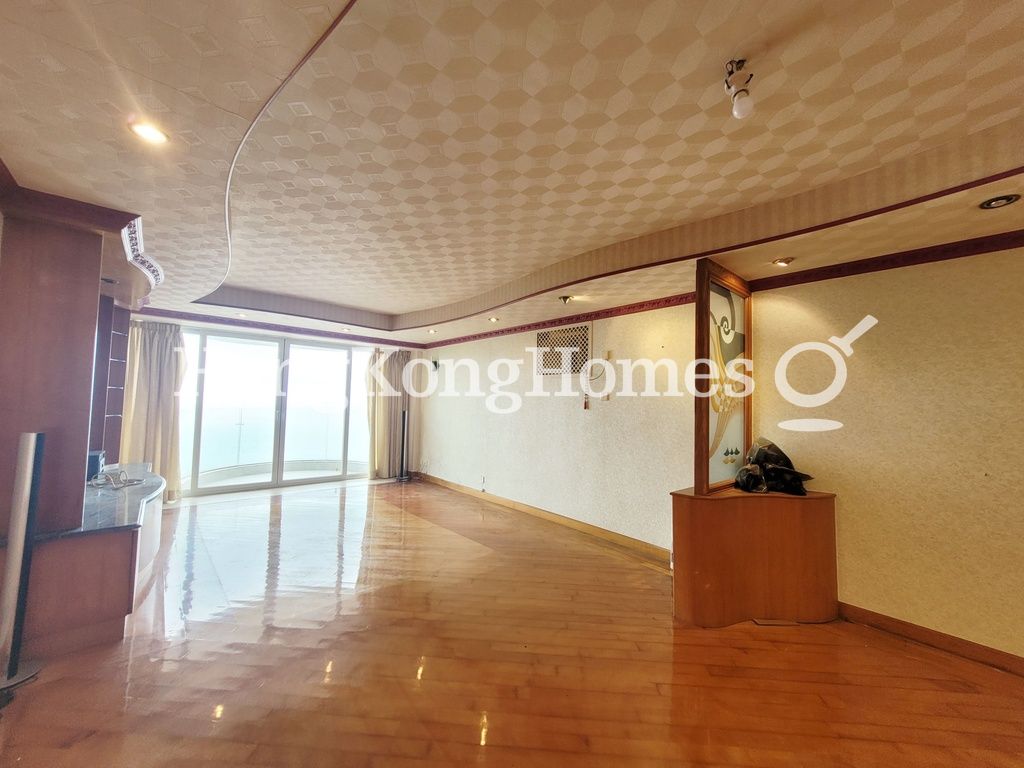 Living and Dining Room