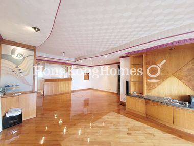 Living and Dining Room