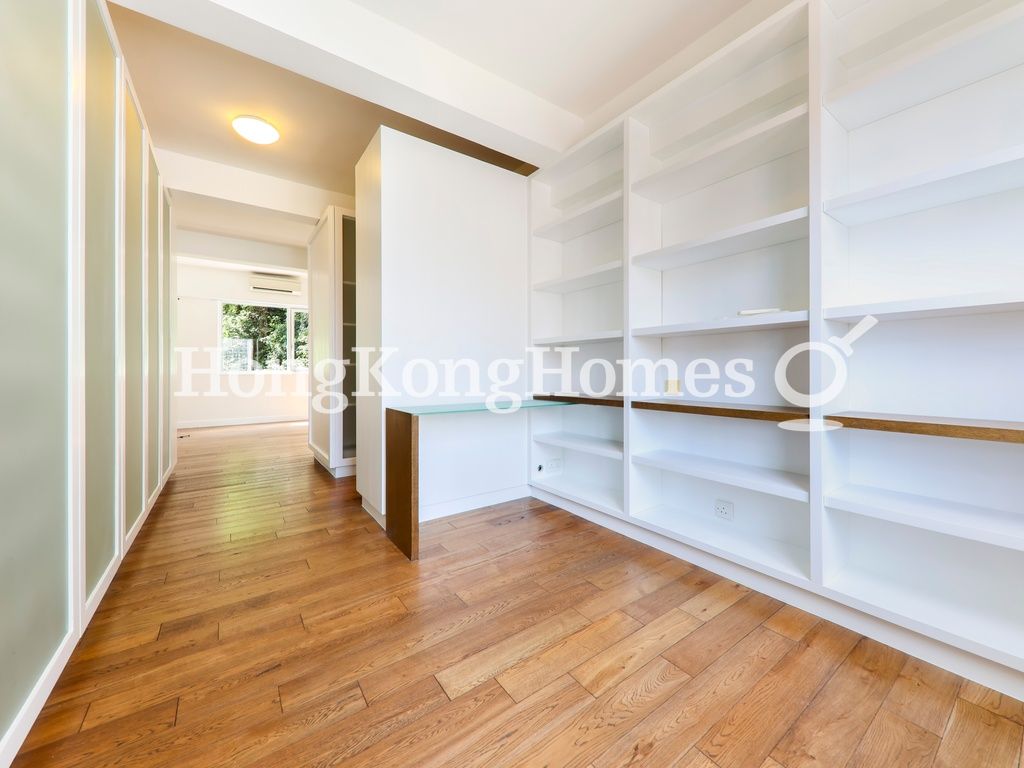 Study/Dressing area in Master Bedroom