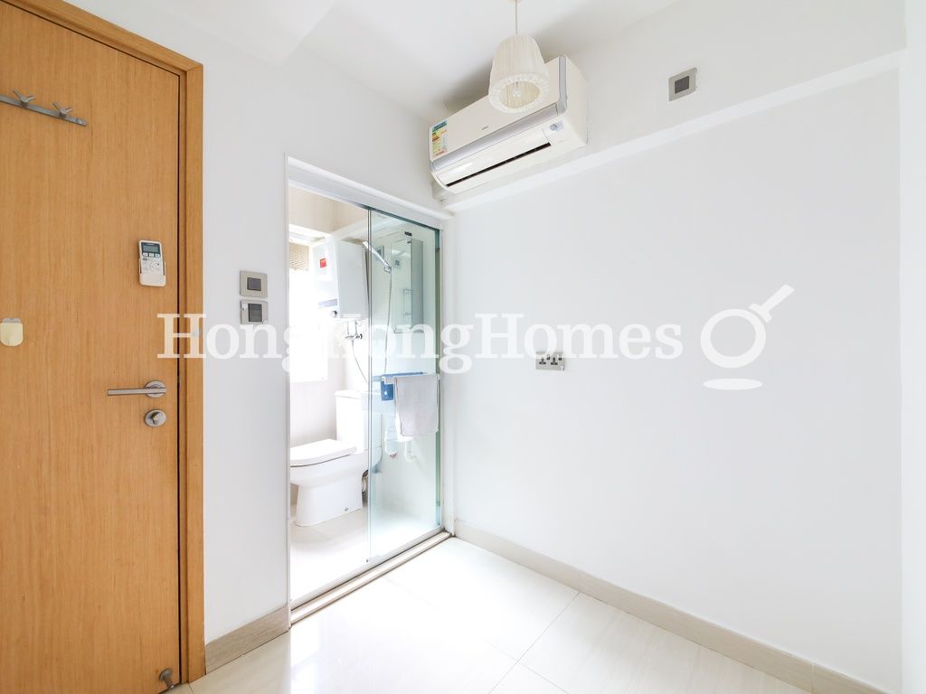 Maid's Room and Washroom