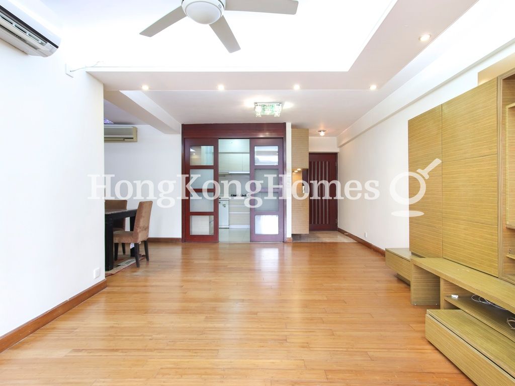 Living and Dining Room