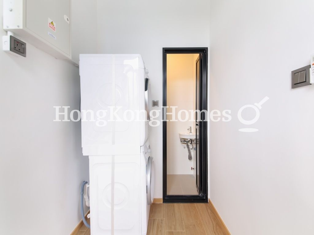 Maid's room and Washroom