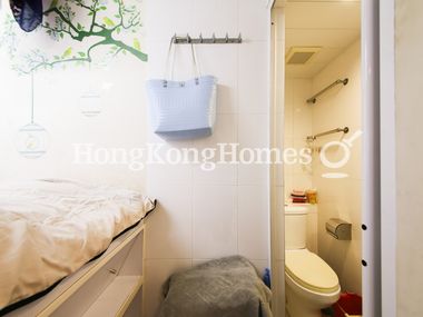 Maid's Room and Washroom