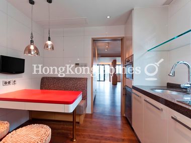 Breakfast Area in Kitchen