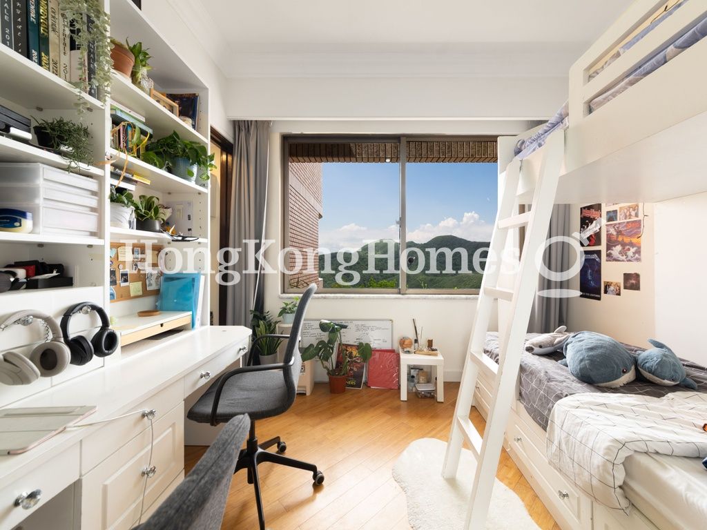 Second Ensuite Bedroom