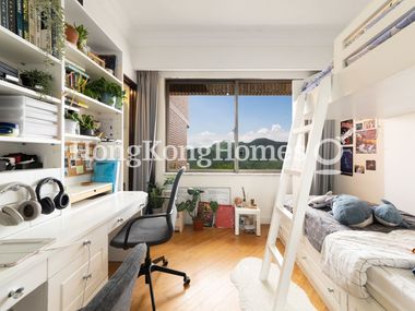 Second Ensuite Bedroom