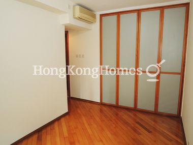 Built-in Wardrobe in Master Bedroom