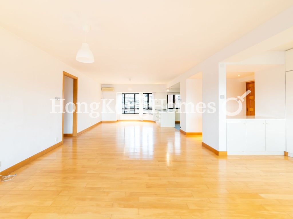 Living and Dining Room