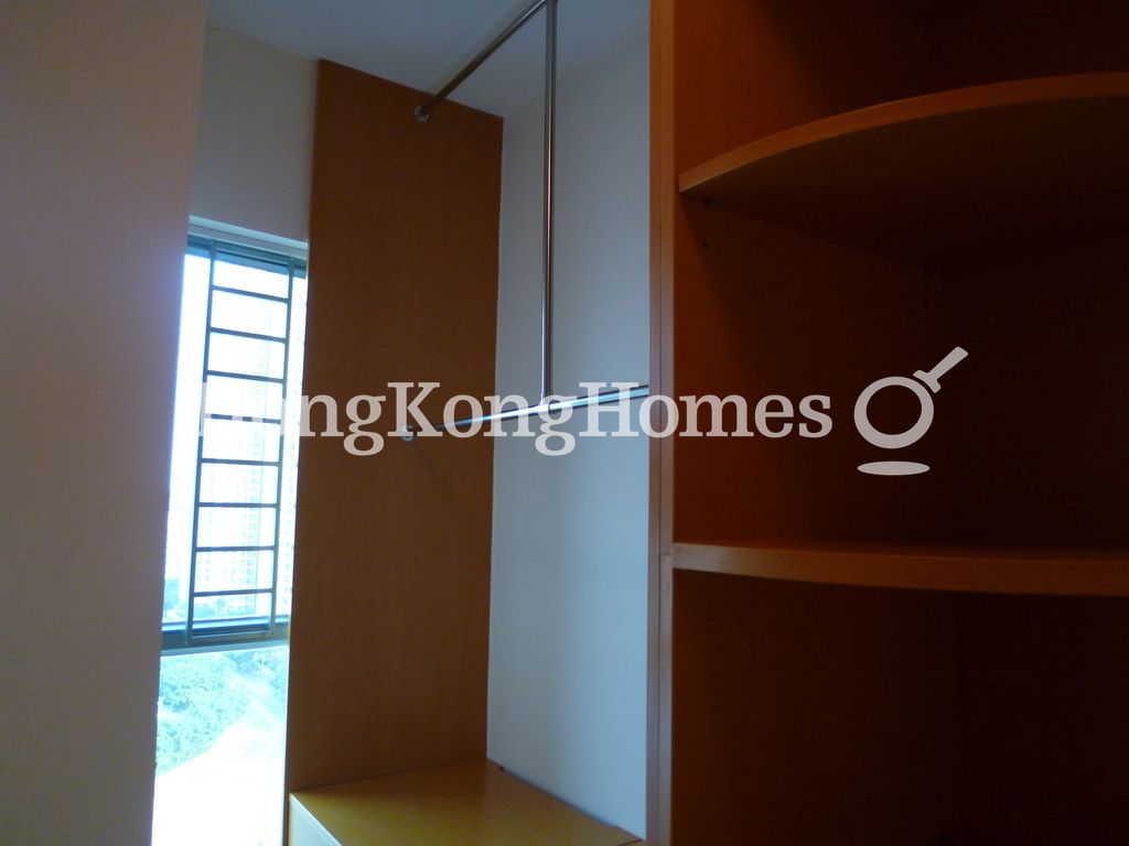 Built-in Wardrobe in Third Bedroom