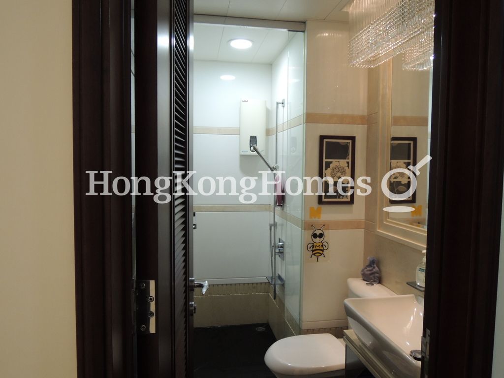 Second Guest Bathroom