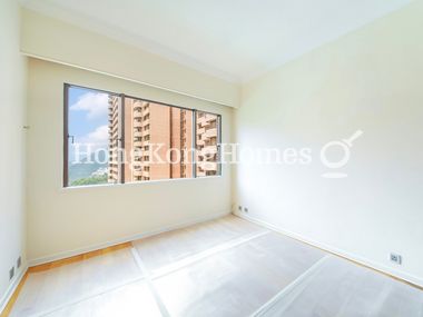 Second Ensuite Bedroom