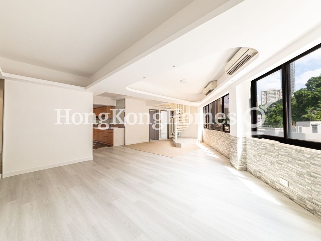 Living and Dining Room