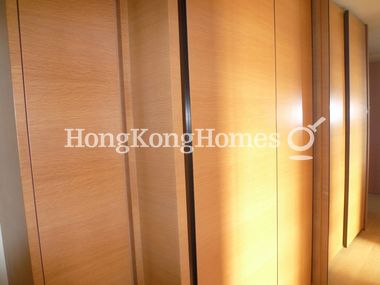 Built-in Wardrobe in Master Bedroom
