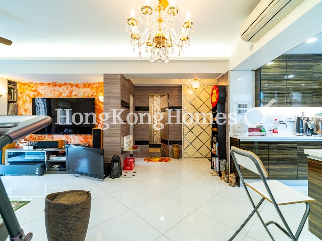 Living and Dining Room