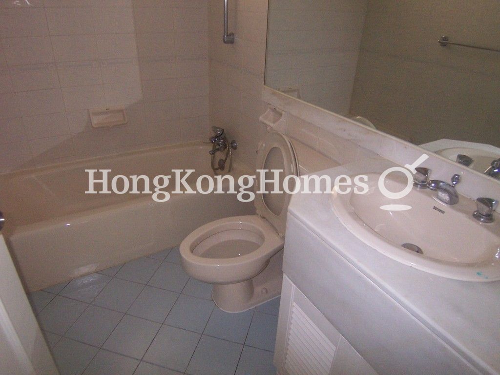 Second Ensuite Bathroom