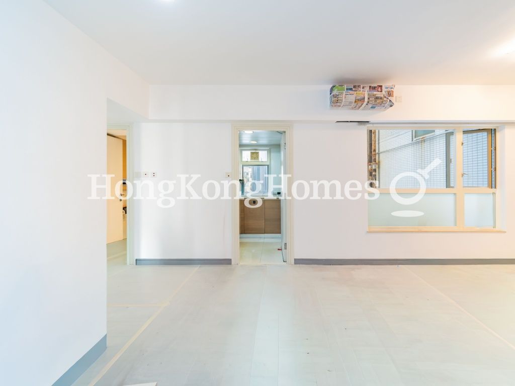 Living and Dining Room