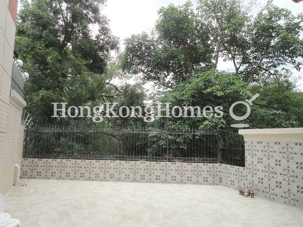 Private Terrace off LivingArea