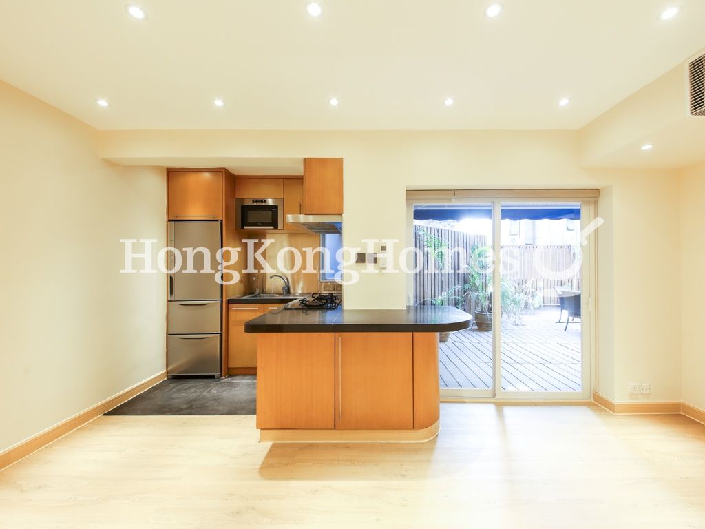 Living and Dining Area