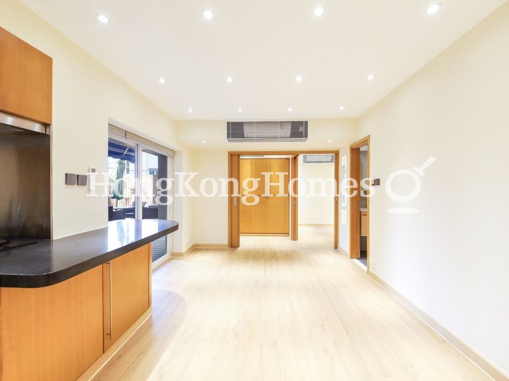 Living and Dining Area