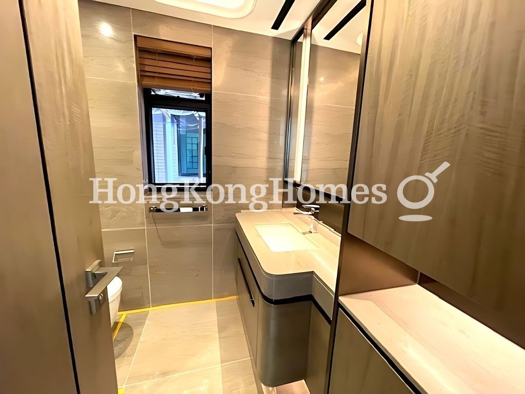 Guest Powder Room
