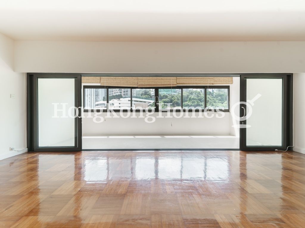 Living and Dining Room