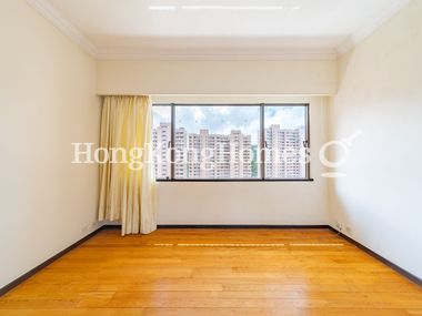 Second Ensuite Bedroom