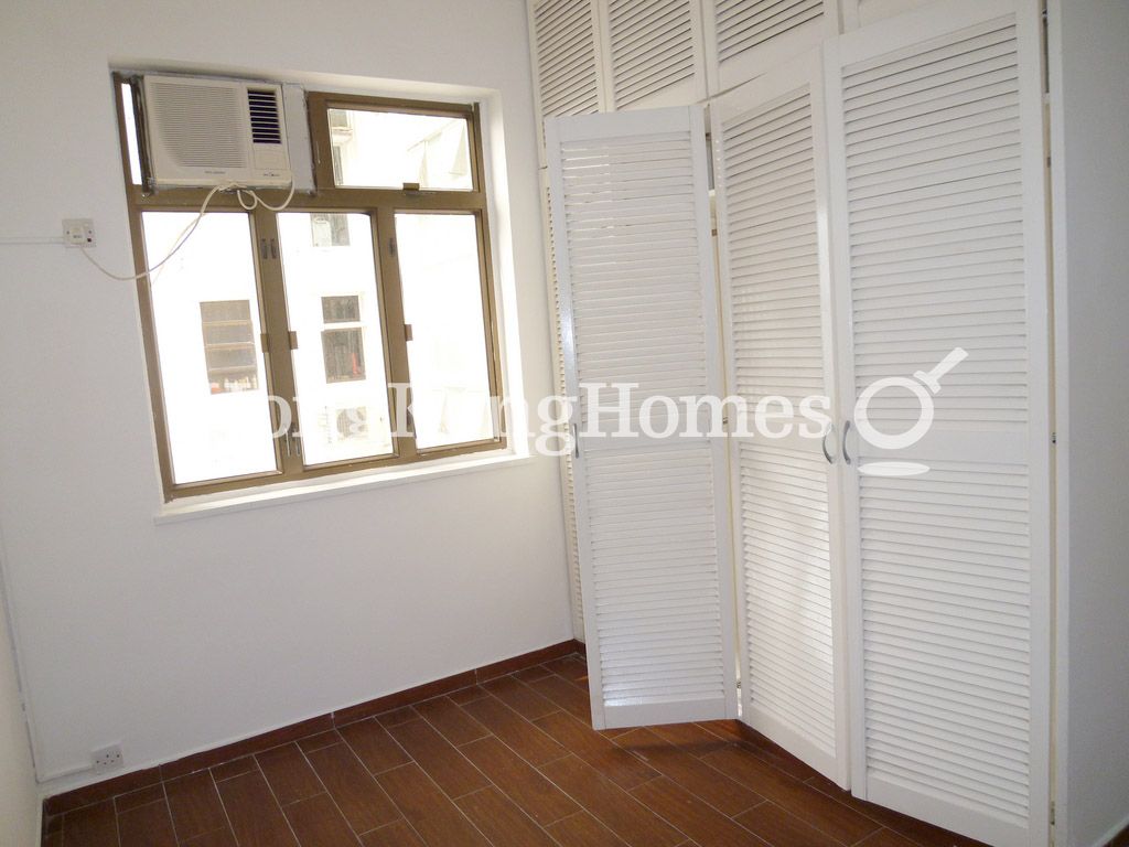 Built-in Wardrobe in Second Bedroom