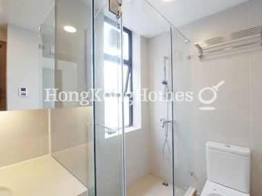 Second Ensuite Bathroom