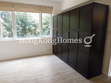 Built-in Wardrobe in Master Bedroom