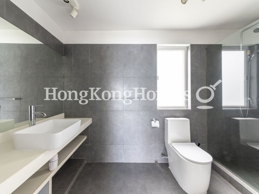 Third Ensuite Bathroom