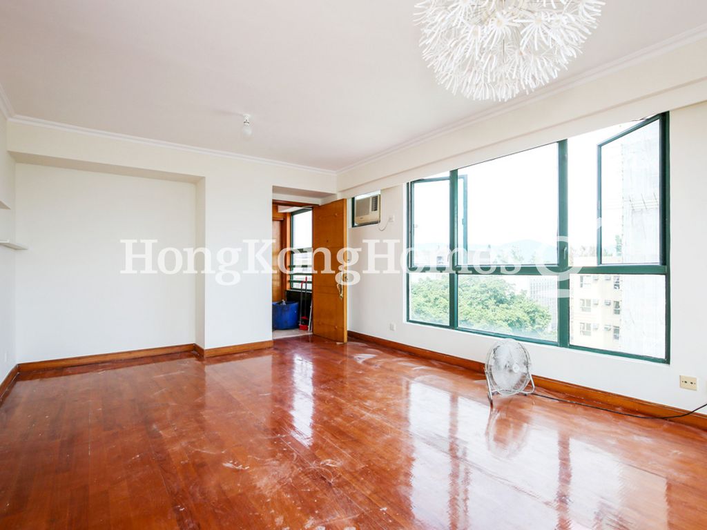 Living and Dining Room