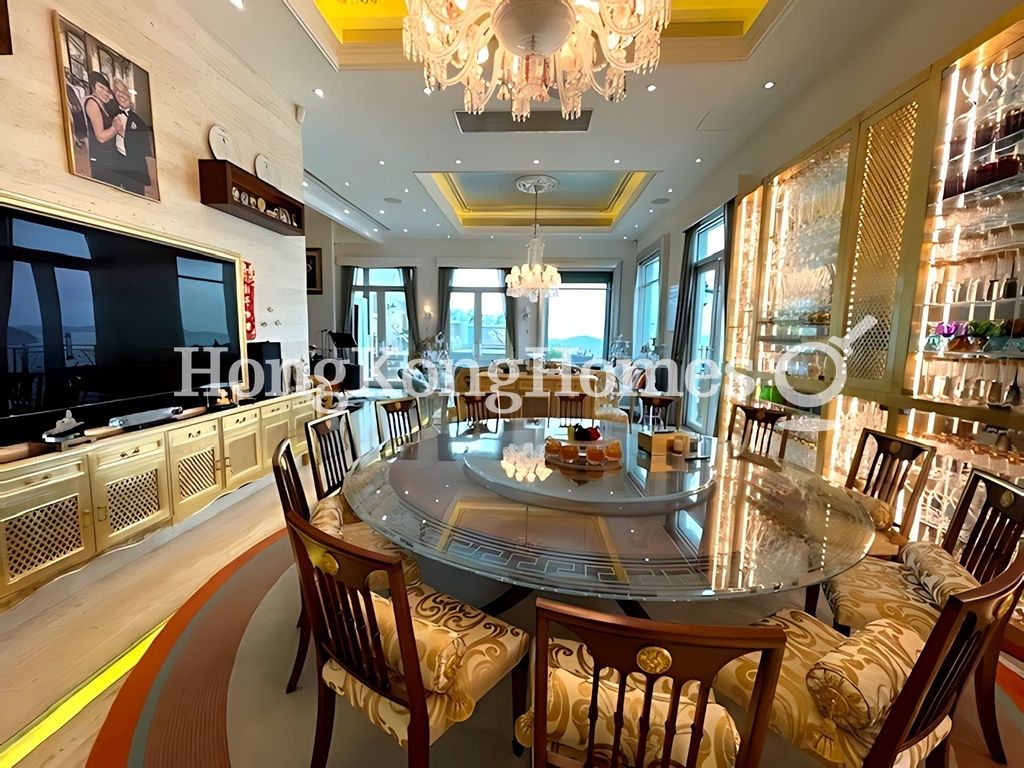 Living and Dining Room