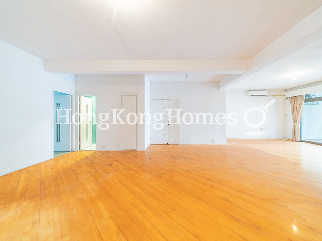 Living and Dining Room