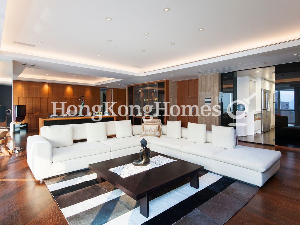 Living and Dining Room