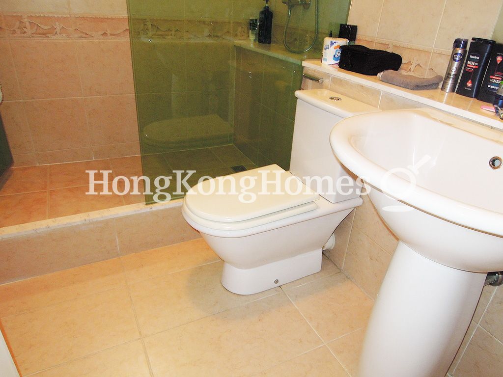 Third Ensuite Bathroom