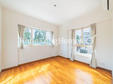 Second Ensuite Bedroom