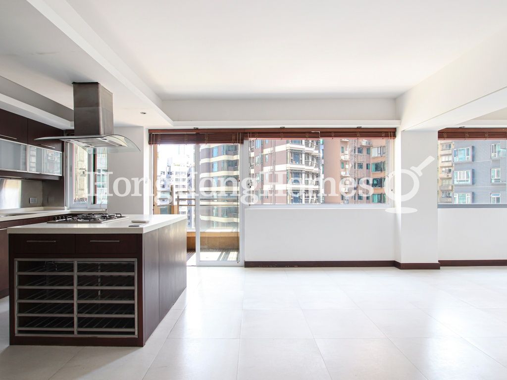 Living and Dining Room